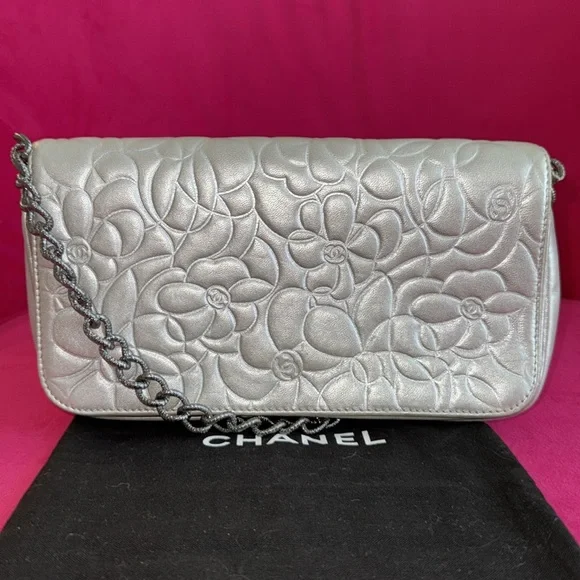 Chanel Floral Embossed Silver Shoulder Bag - Picture 13 of 13